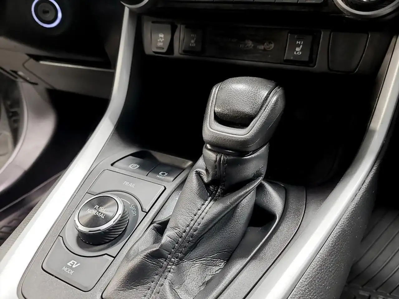 Toyota RAV 4 photo Toyota RAV 4