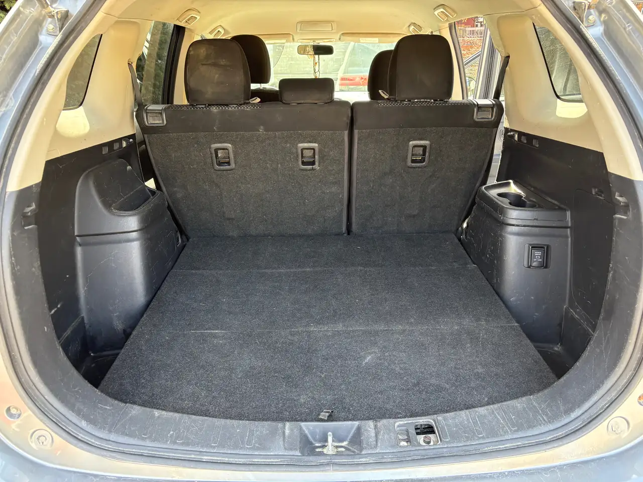 Mitsubishi Outlander снимка Mitsubishi Outlander