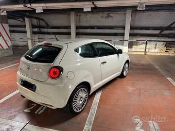 MiTo 1.4 TB Distinctive 155 Distinctive