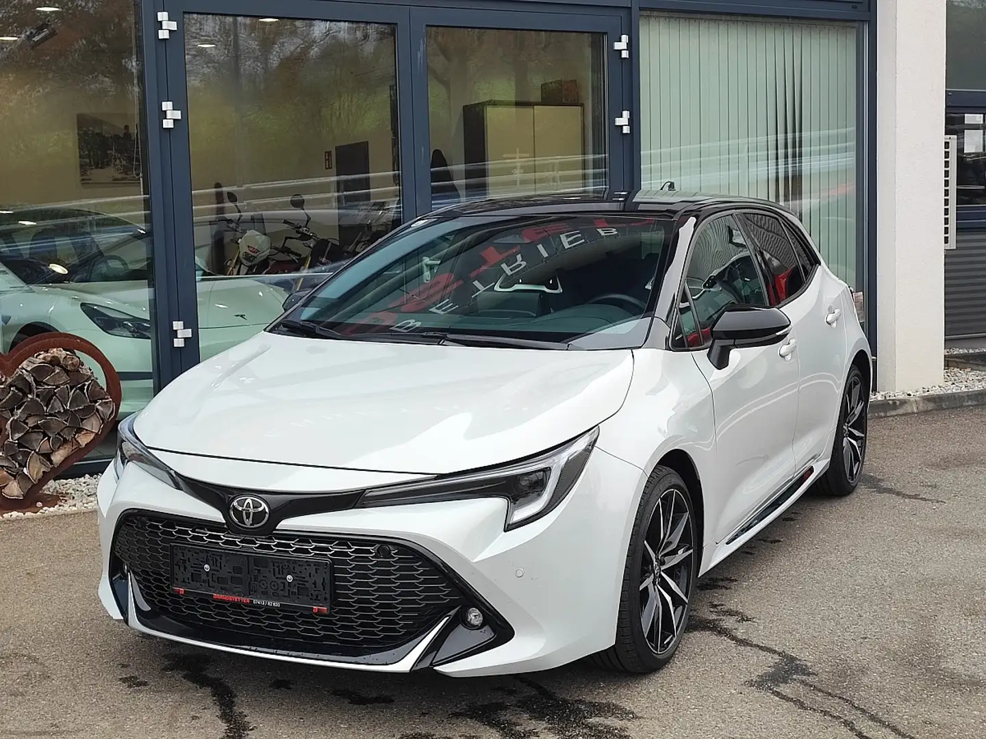 Toyota Corolla 2,0 Hybrid GR-Sport Blanc - 2