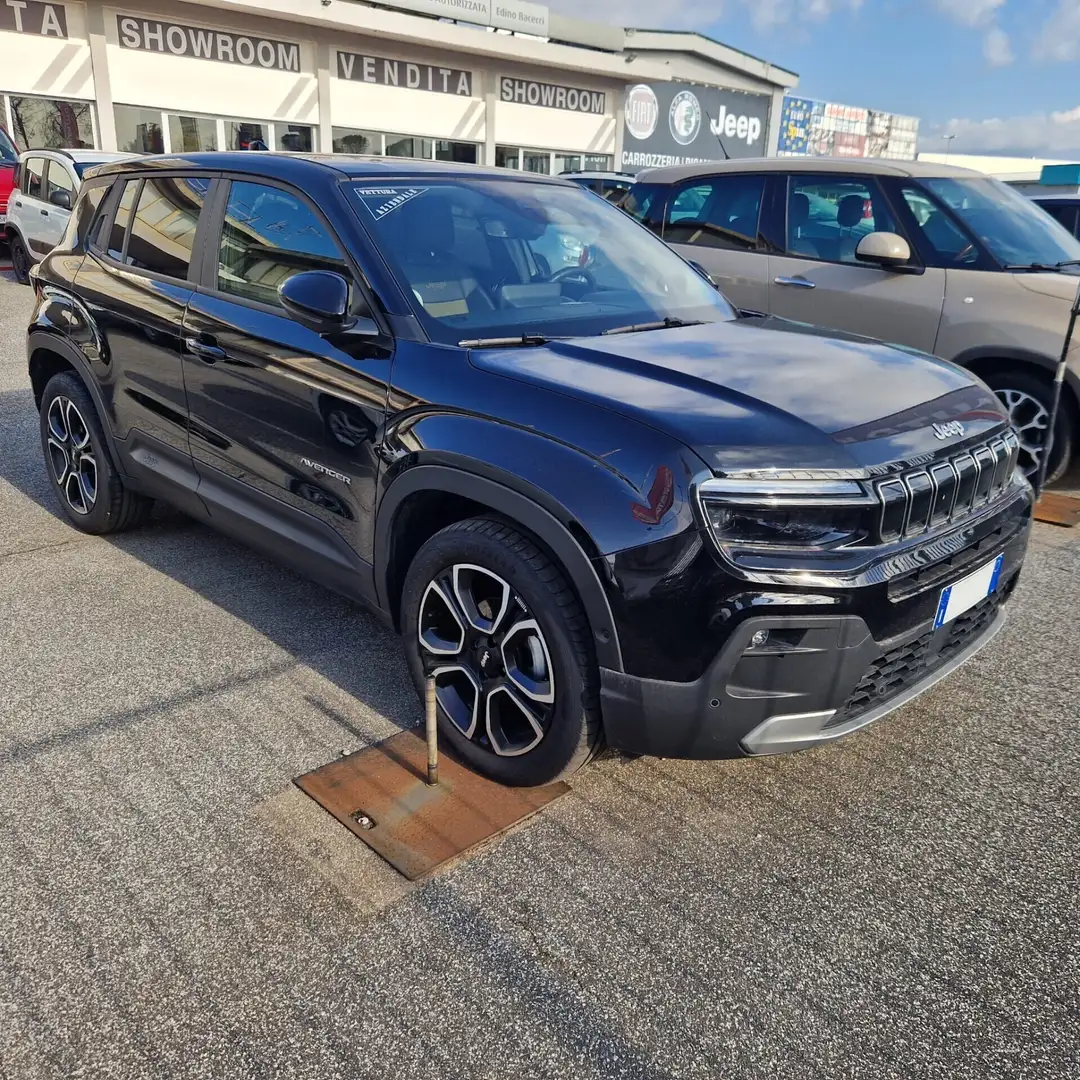 Jeep Avenger 1.2 Turbo 100 CV Summit Negro - 1