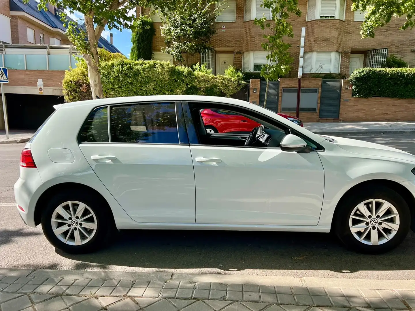 Volkswagen Golf Variant - 2