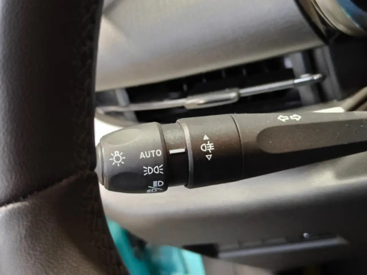 Fiat 600 1.2 Mild Hybride / Airco / Cruise / 16" / Apple / PDC 17