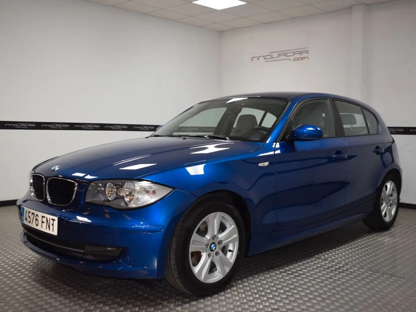 BMW 116 116i Blau - 1