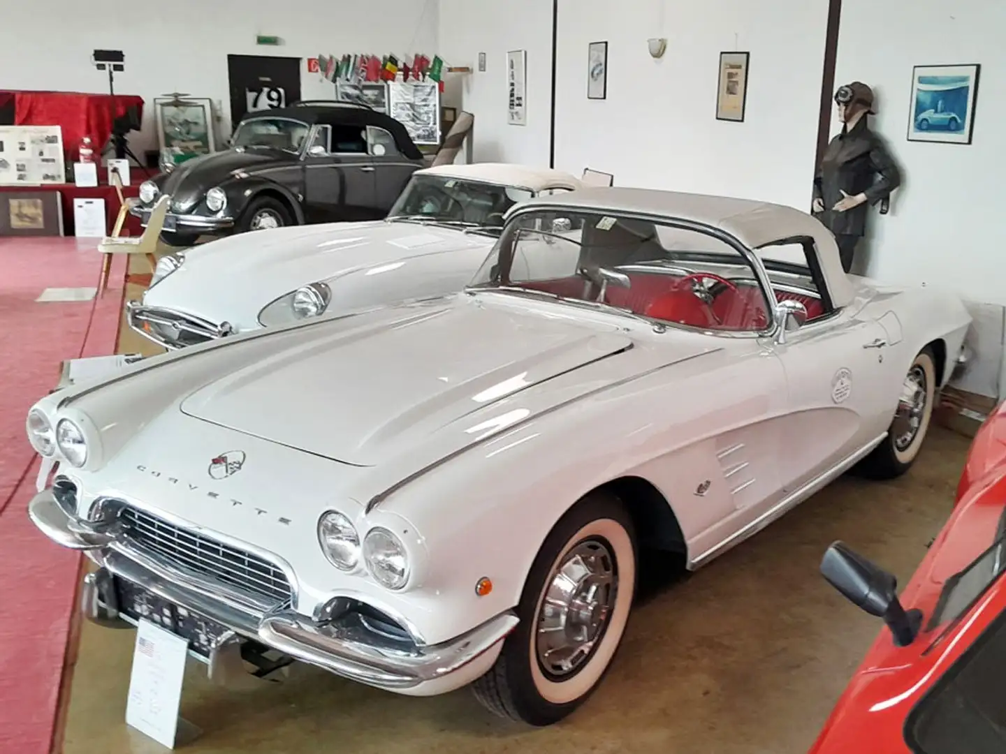 Chevrolet Corvette C2 Weiß - 1
