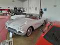 Chevrolet Corvette C2 Weiß - thumbnail 3