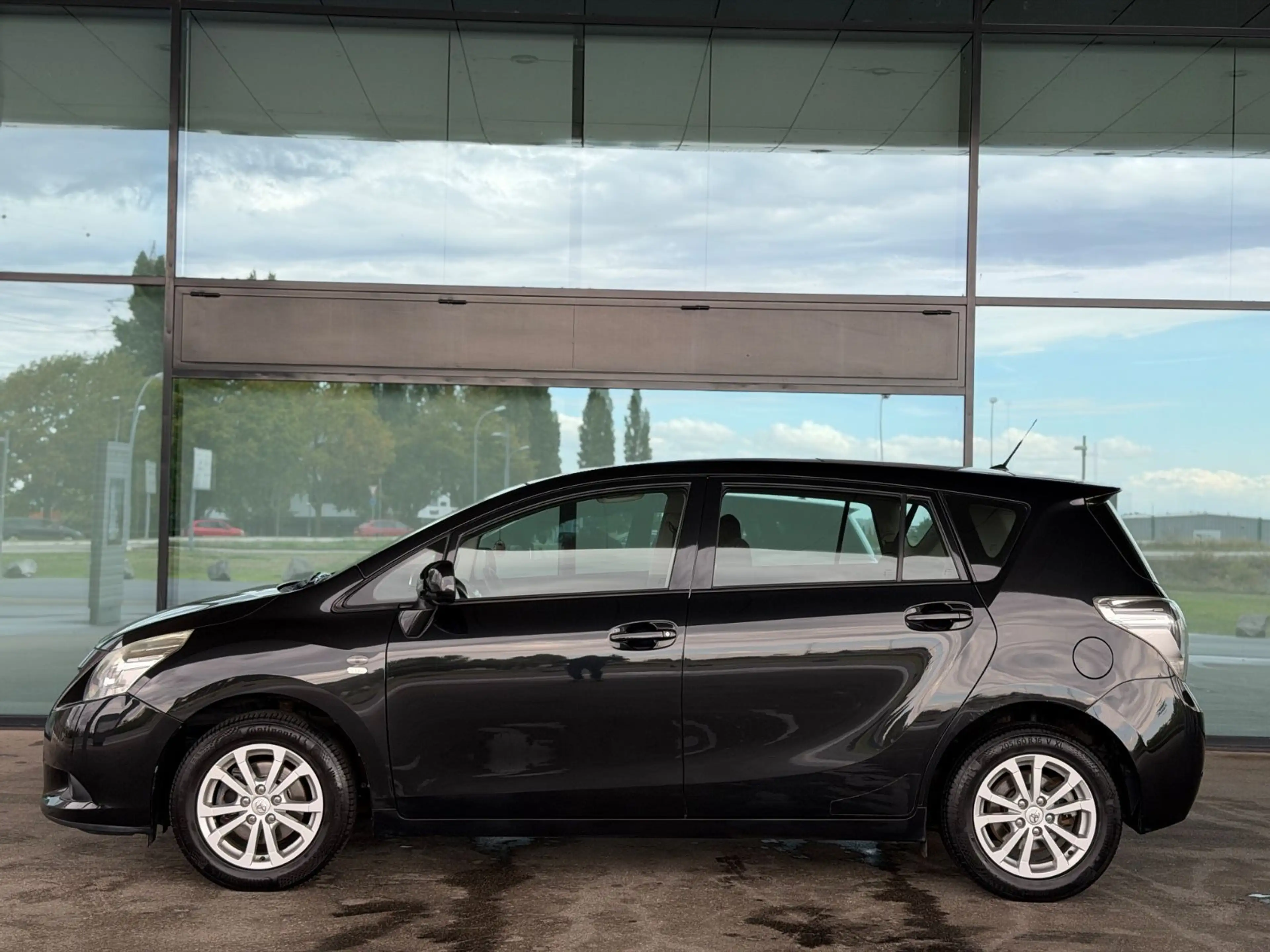 Toyota Verso Edition | Klima | Panorama | Tempomat — photo 8