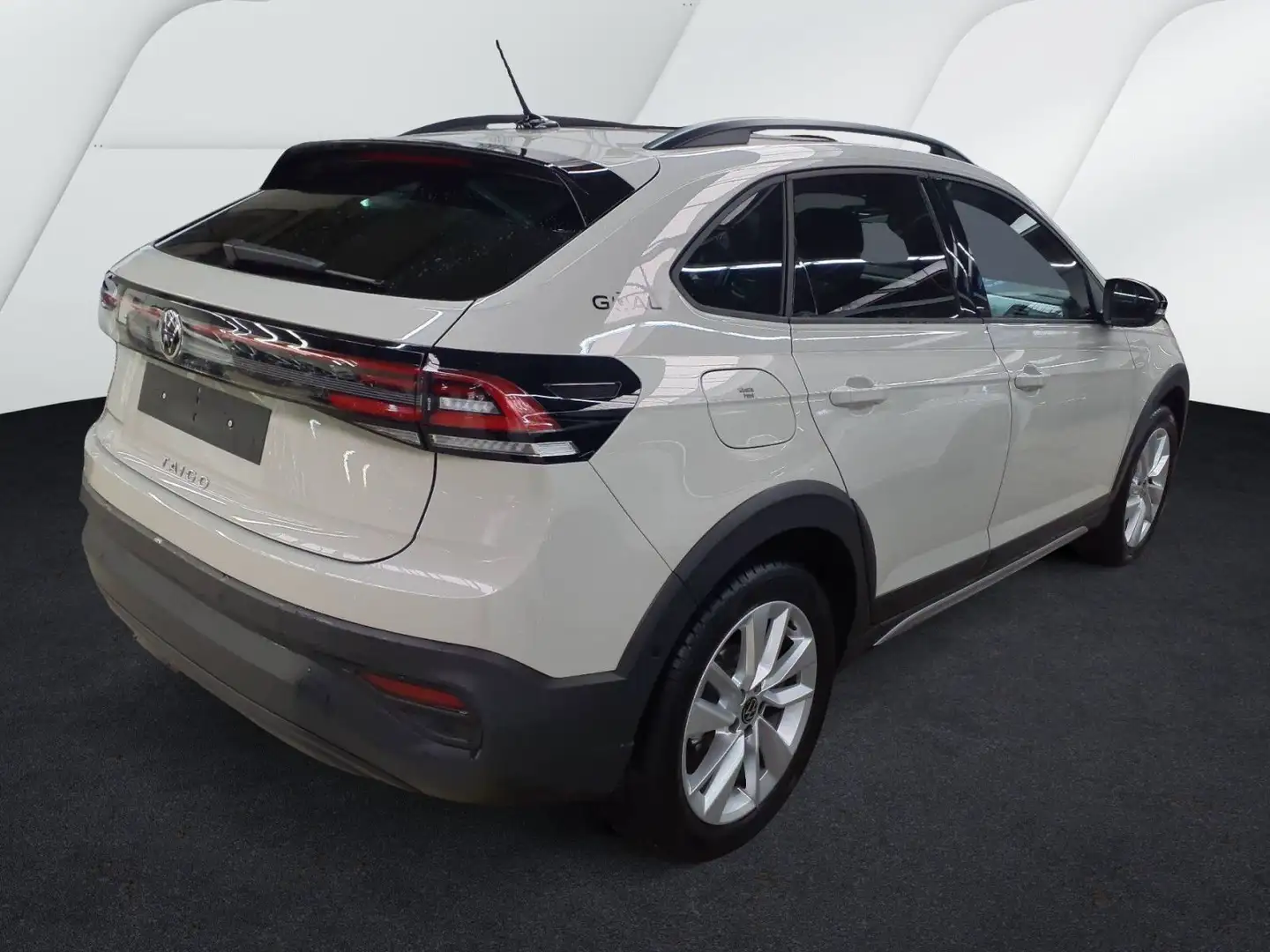 Volkswagen Taigo 1.0 TSI DSG Goal Navi LED DAB+ FrontAssist Grau - 2