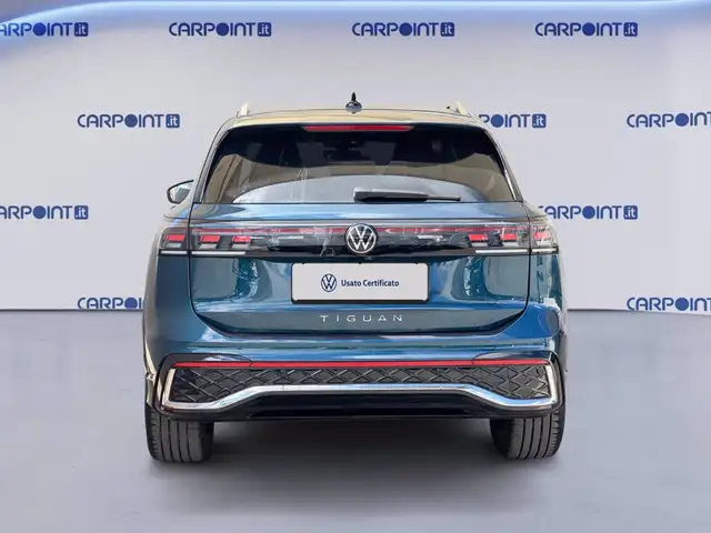Volkswagen Tiguan view 6