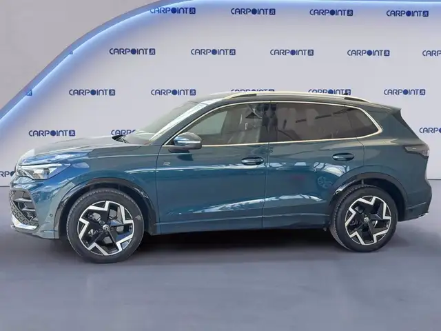 Volkswagen Tiguan view 5