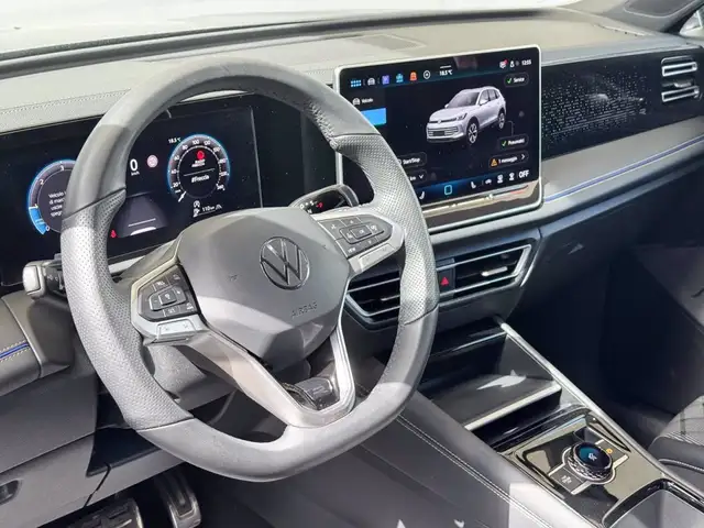 Volkswagen Tiguan view 20