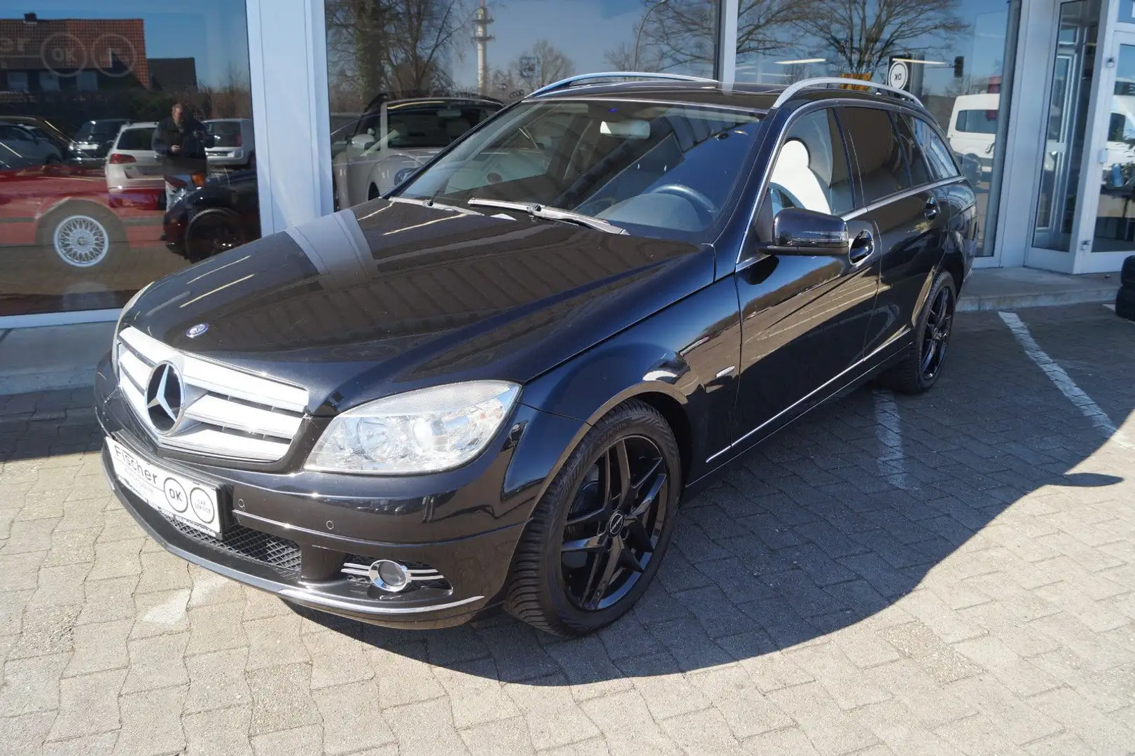 Mercedes-Benz C 200 K T Navi*Automatik*Teilleder Schwarz - 1