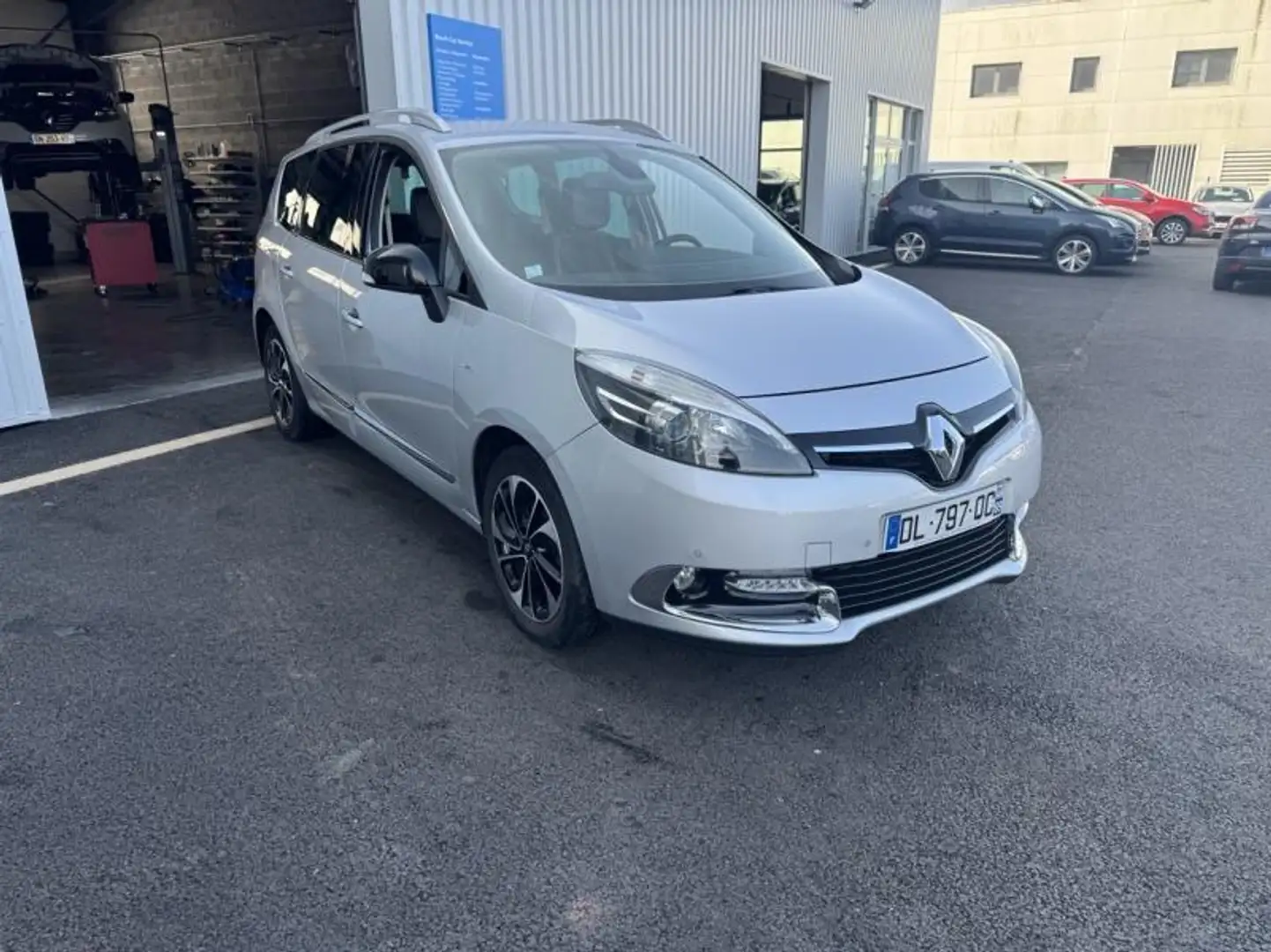 Renault Grand Scenic 1.6 dCi 130ch energy Bose eco² 7 places 2015 - 2