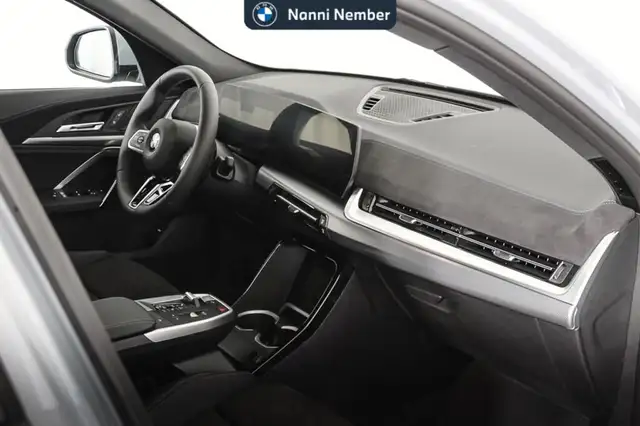 BMW X2 view 8
