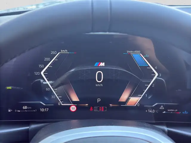 BMW 4 Series view 11