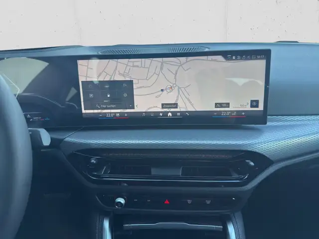 BMW 4 Series view 14