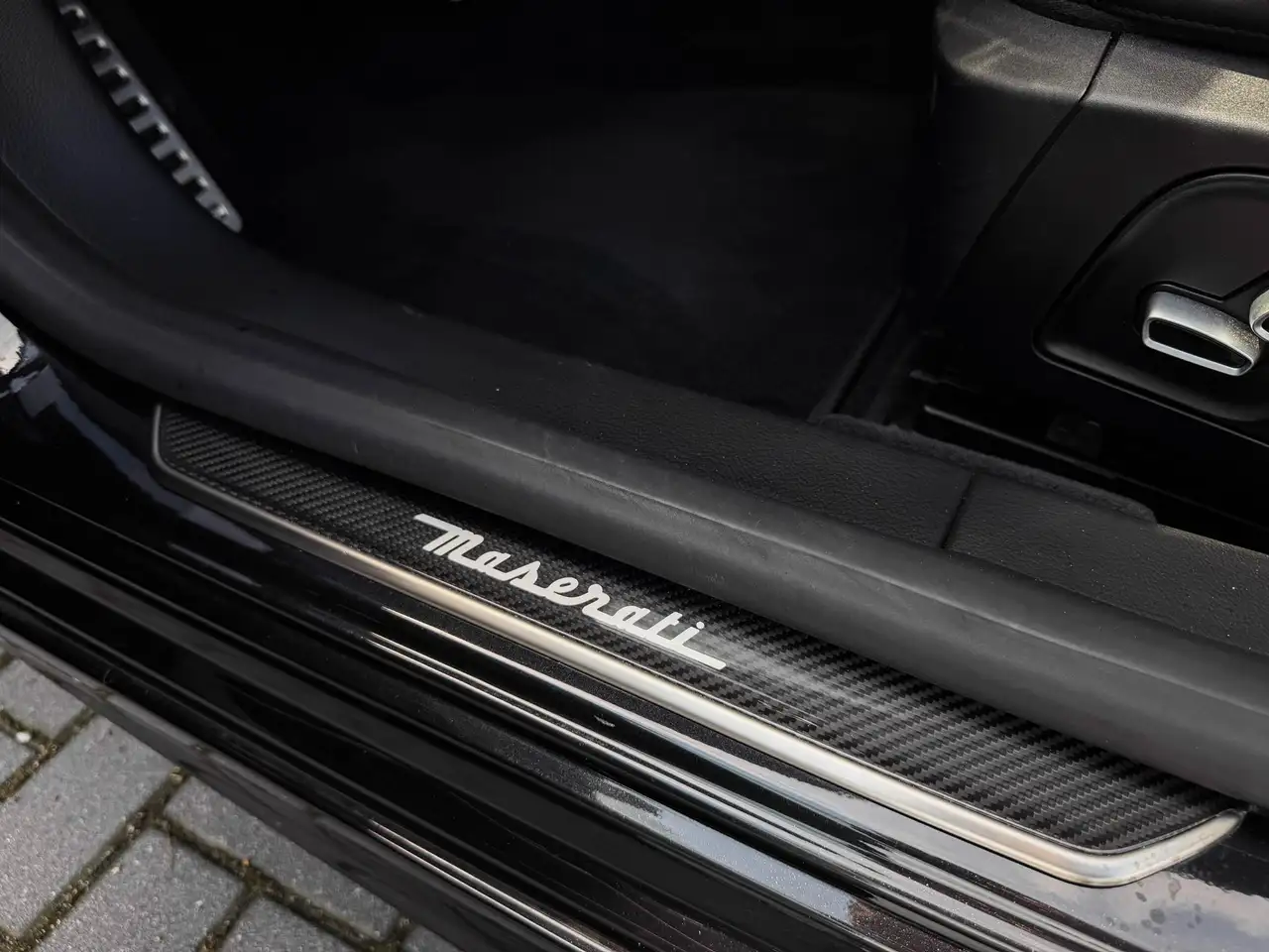 Maserati Quattroporte 2021 — фото 17