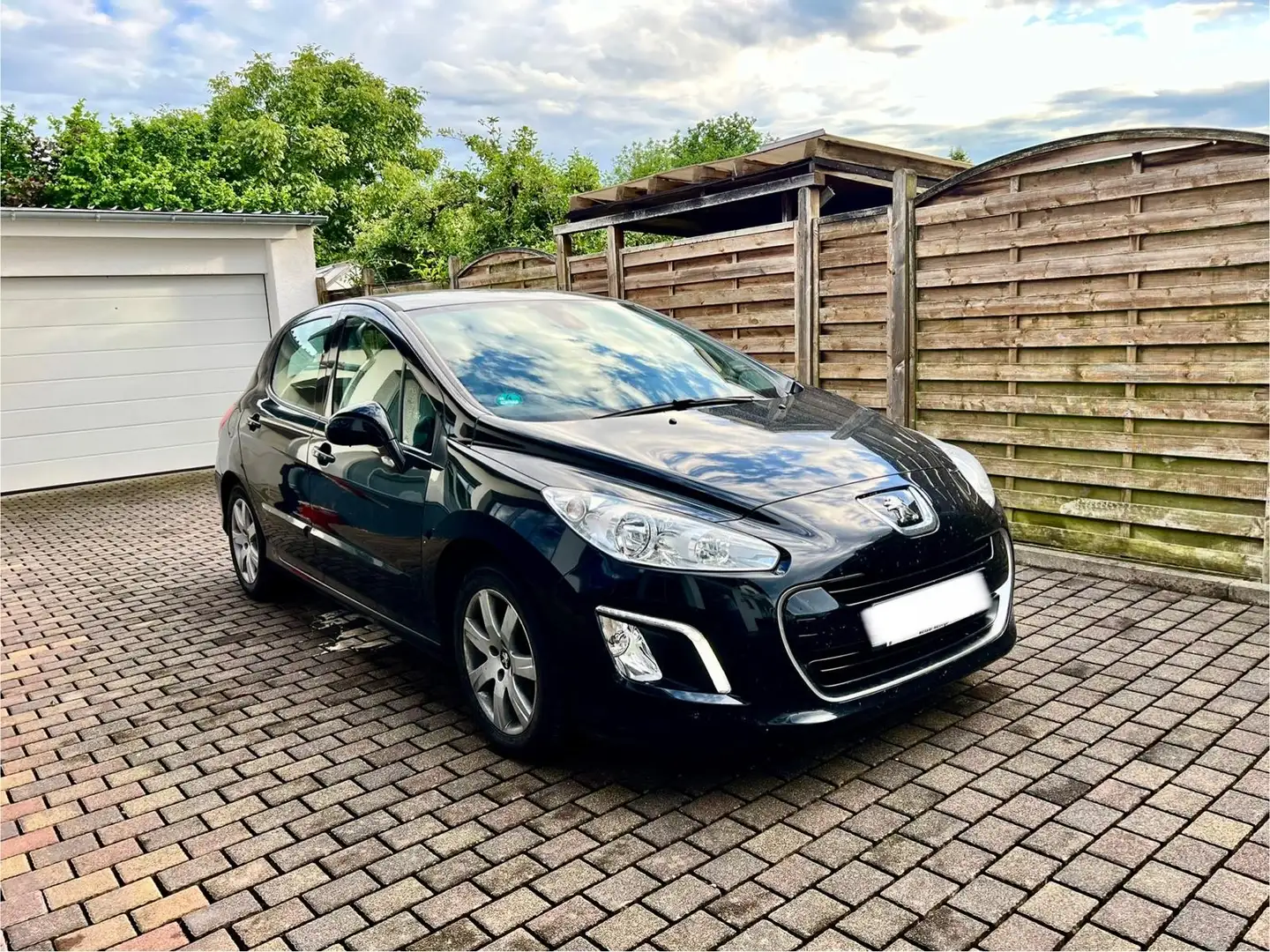 Peugeot 308 155 THP Active TOP GEPFLEGT! Negru - 1