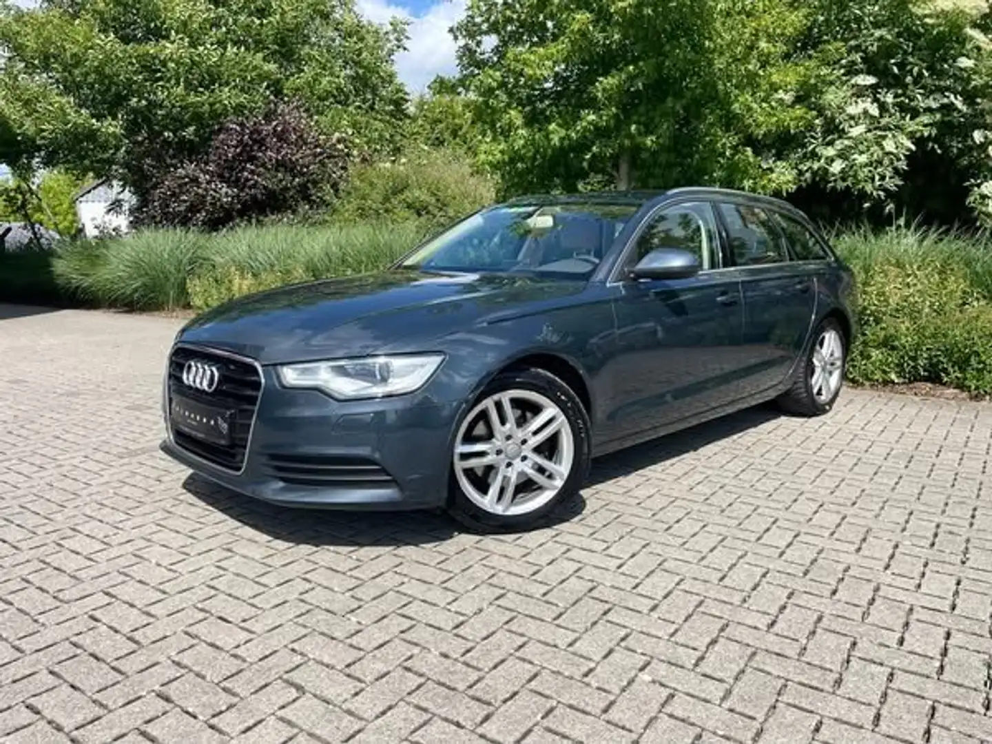 Audi A6 3.0 - 2014/224.000km/204PK - Automaat Grijs - 1