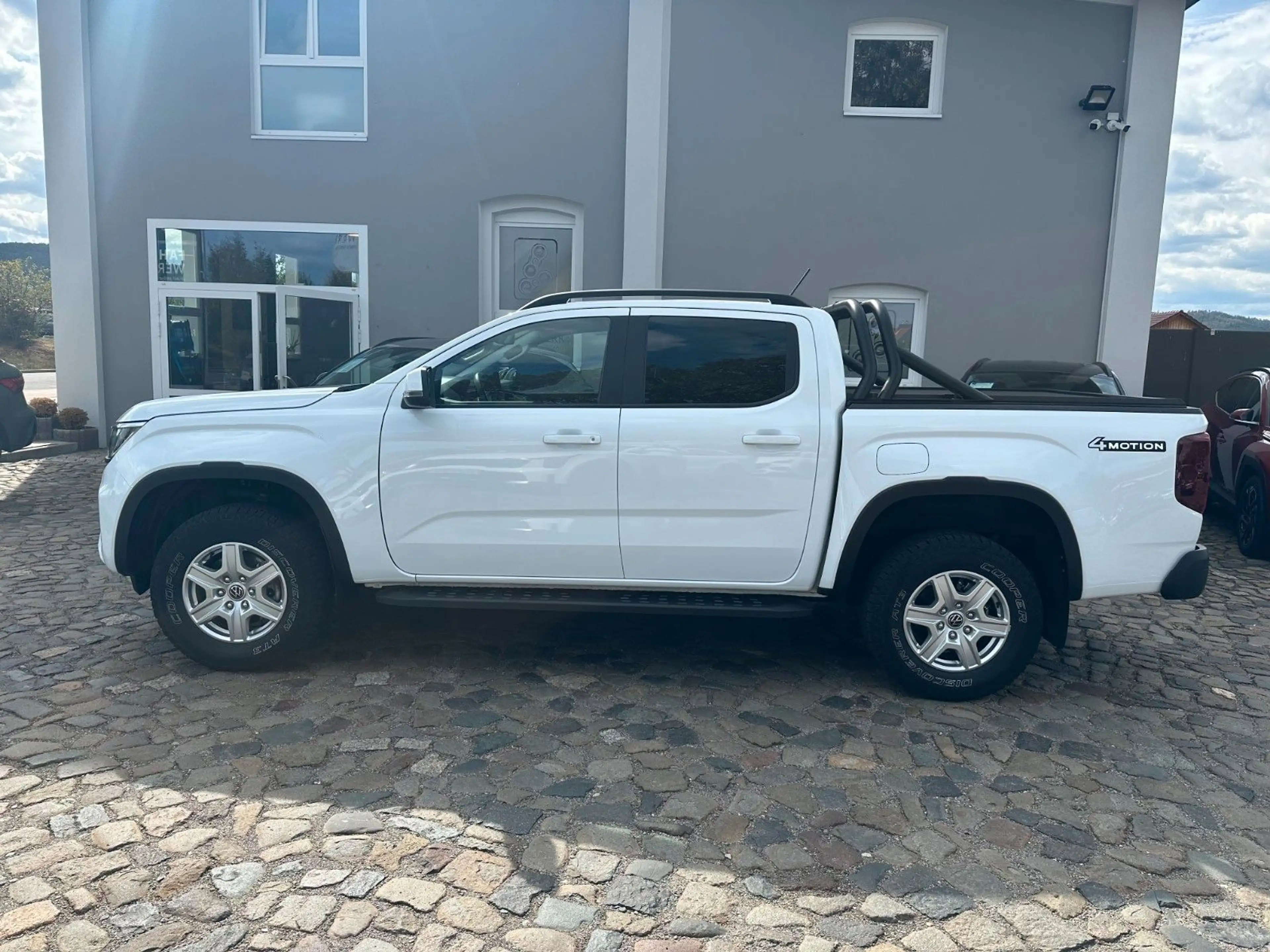 Volkswagen Amarok 2.0 TDI 151 kW Life Doppelkabine 4Motion — photo 3