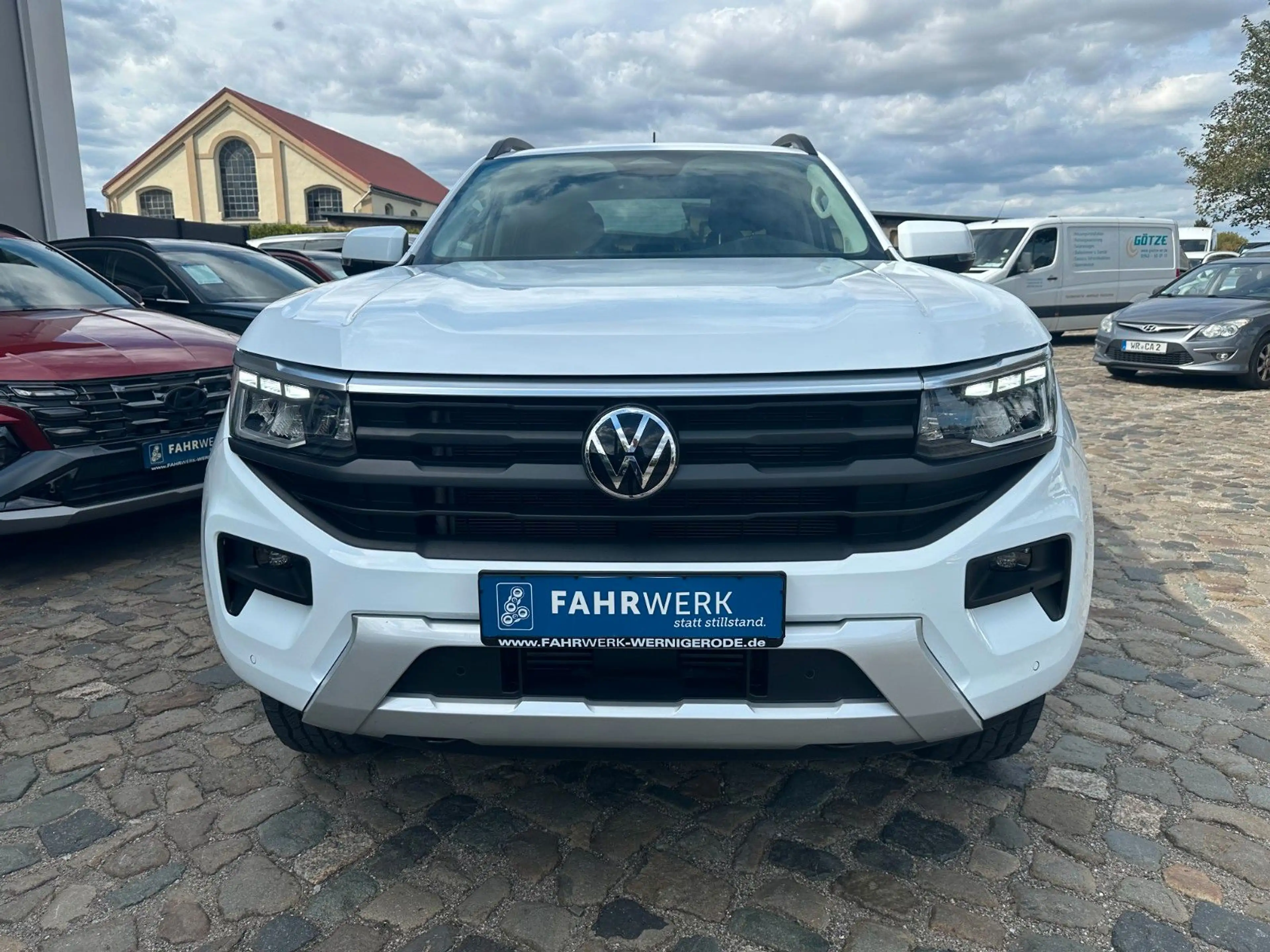 Volkswagen Amarok 2.0 TDI 151 kW Life Doppelkabine 4Motion — photo 8