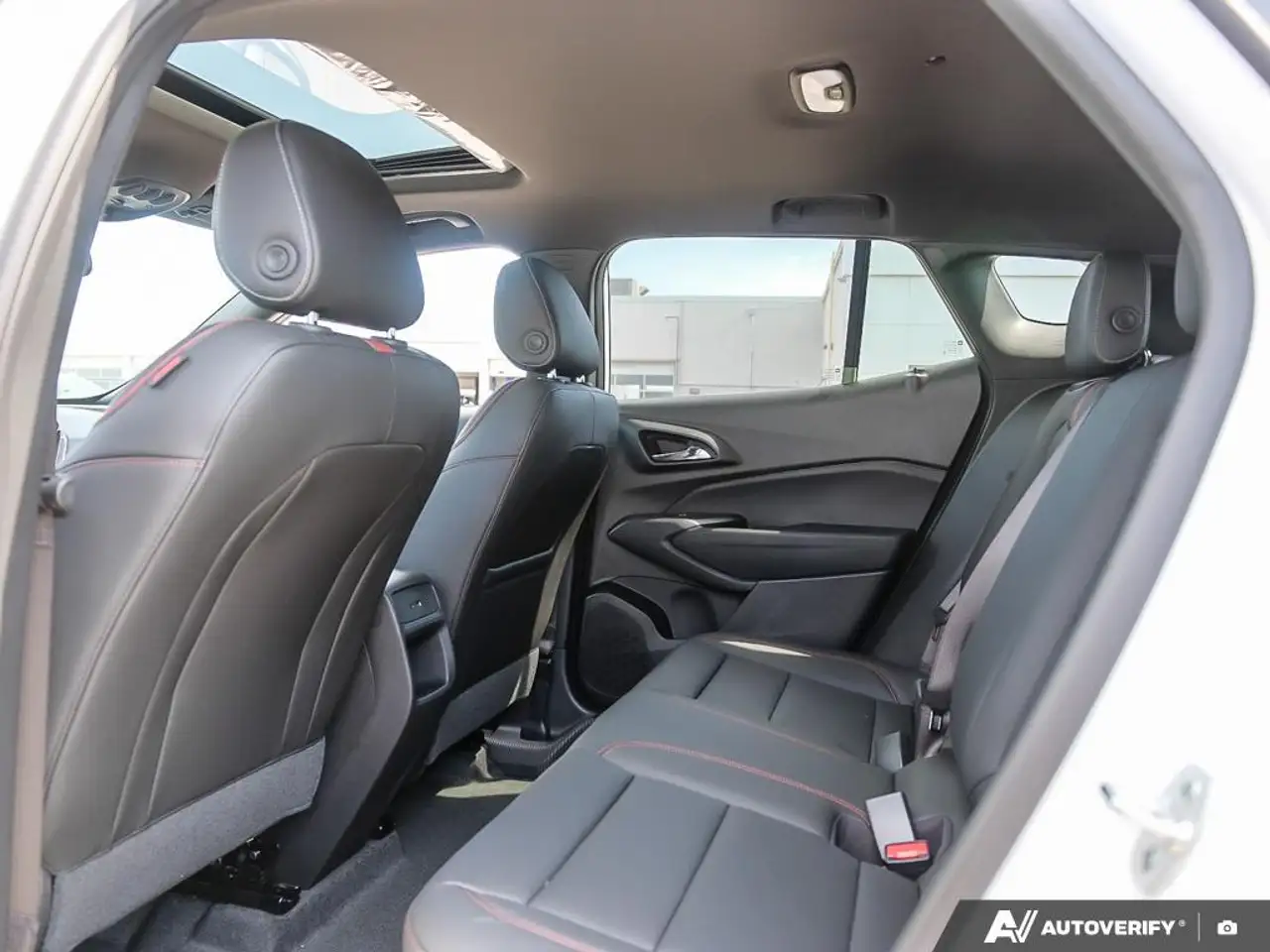 Chevrolet Trax снимка Chevrolet Trax