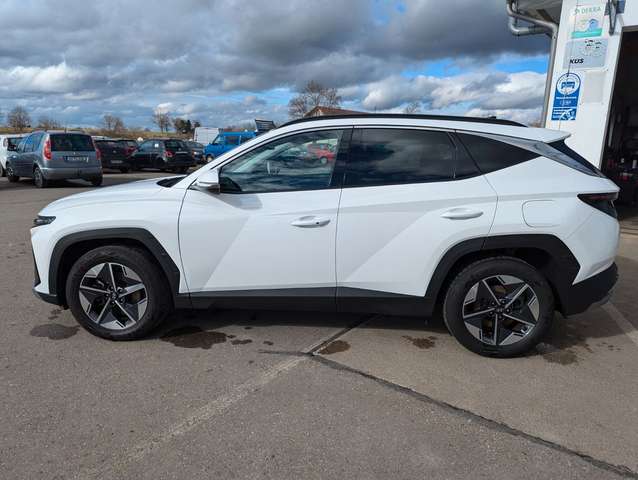 Hyundai TUCSON Advanced  Hybrid 2WD Kamera