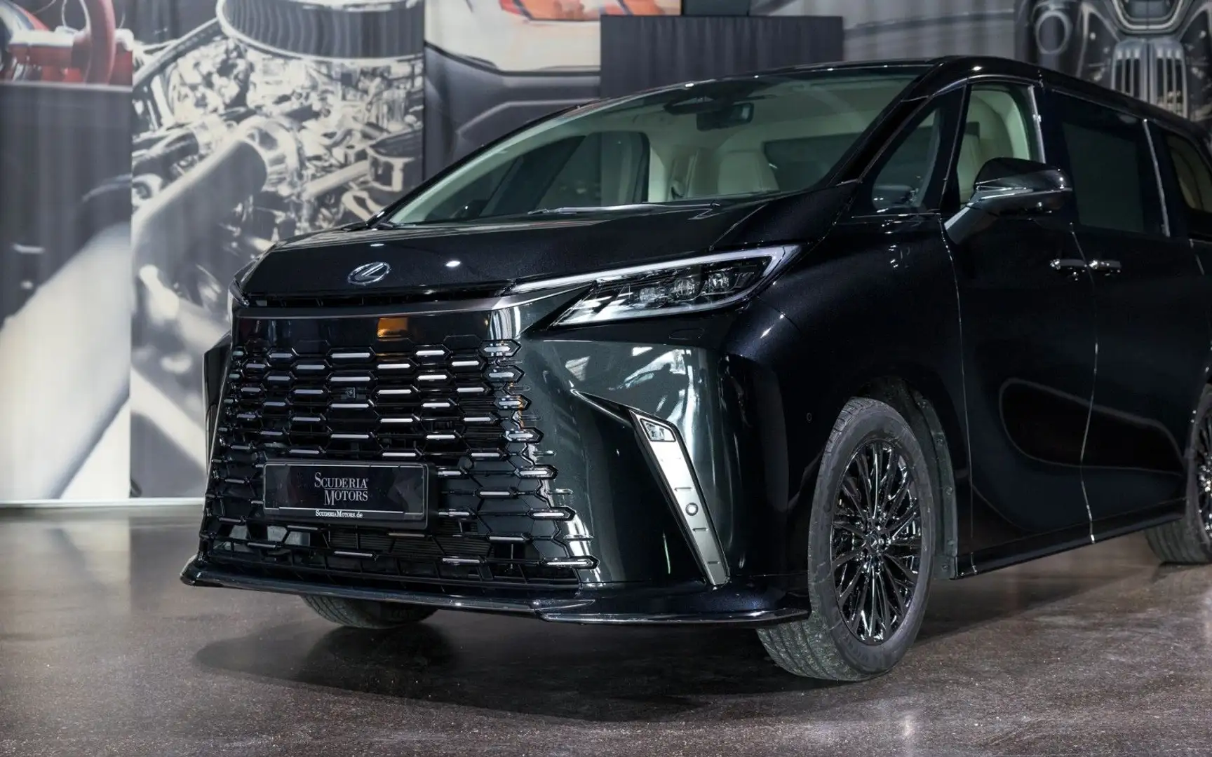 Lexus LM 350h LUXURY | 4-SEATS - FIRST CLASS Noir - 2