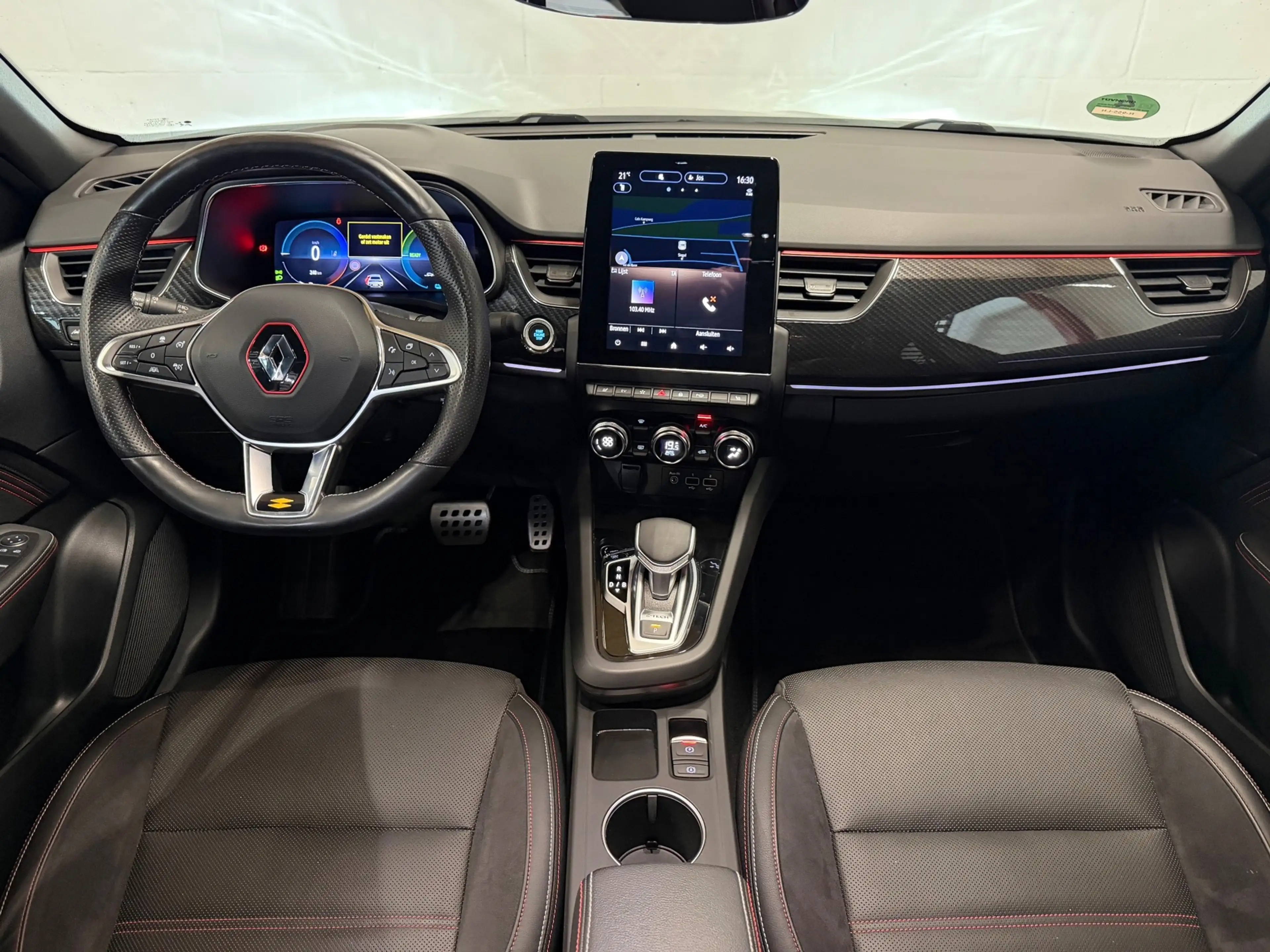 Renault Arkana 1.6 E-Tech Hybrid 145 R.S. Line - Trekhaak - Stuur — photo 7