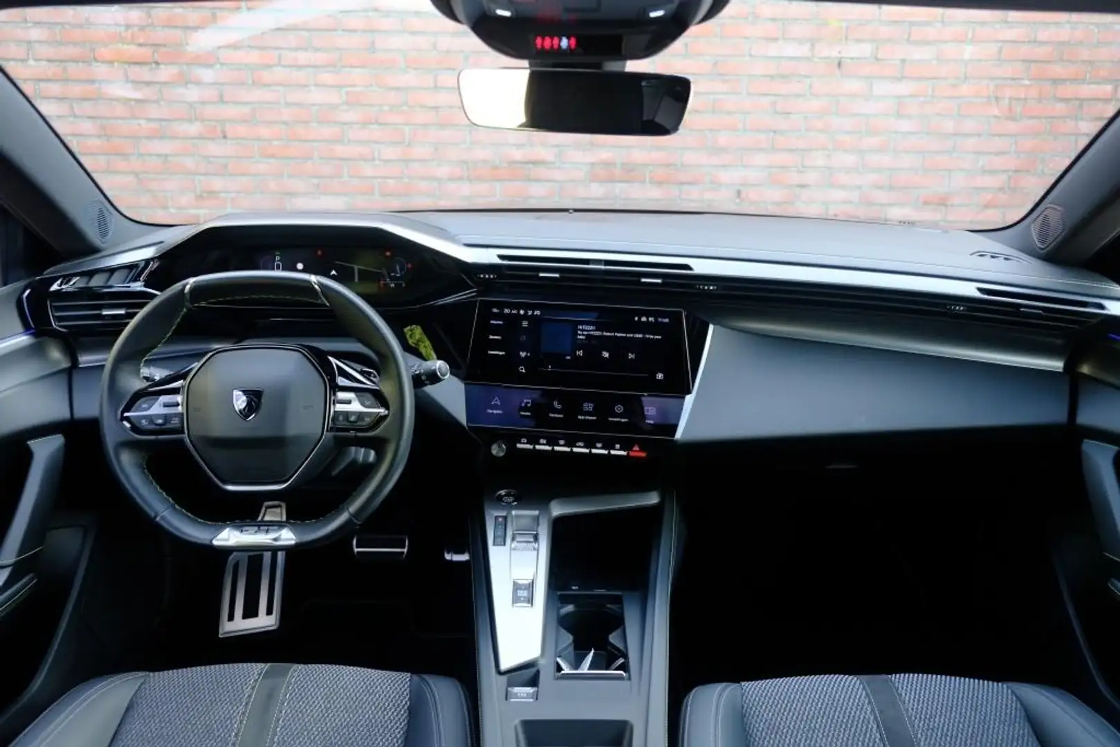 Peugeot 308 SW 1.2 PureTech 130pk EAT8 GT | Navi | App Connect Gris - 2