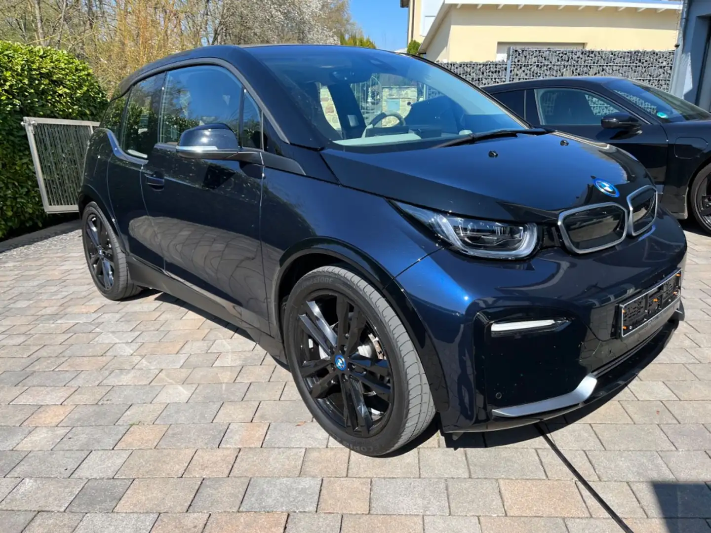 BMW i3 s Lodge Leder NavPR A.LED DAB PDC Driving Plus Blau - 1