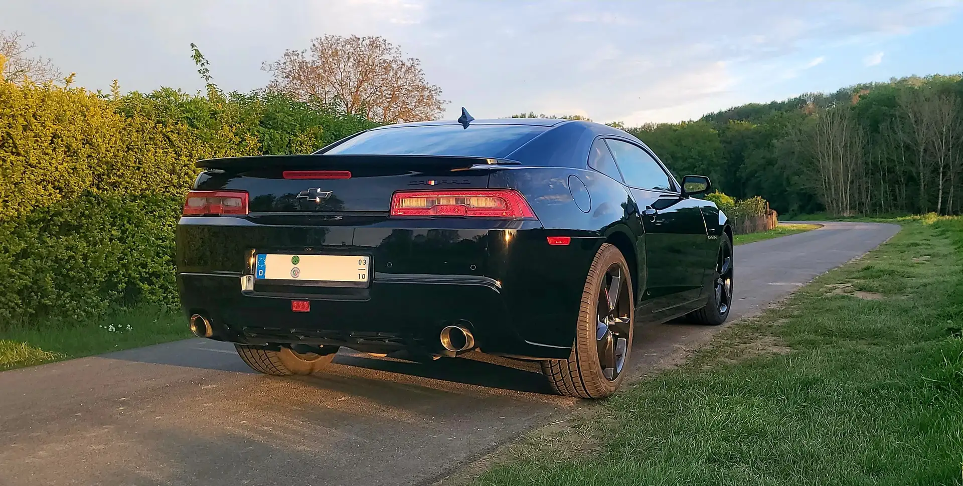 Chevrolet Camaro 3.6 RS V6 Schwarz - 2