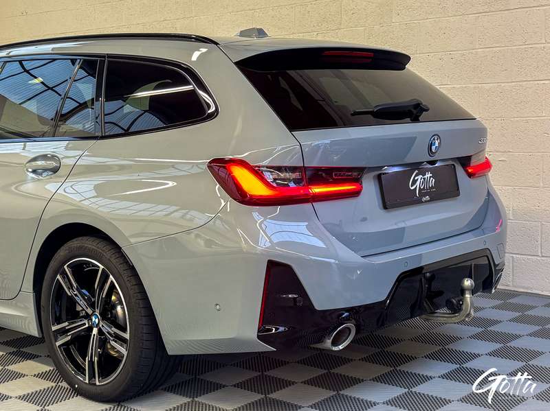 Photo du véhicule BMW 330