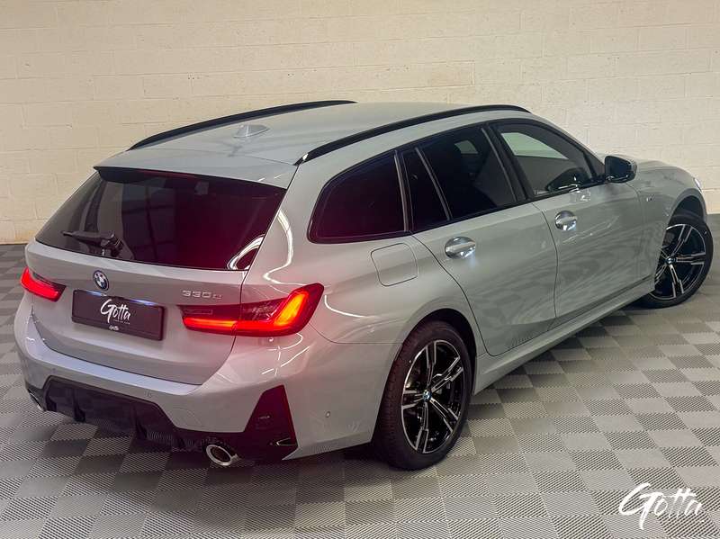 Photo du véhicule BMW 330