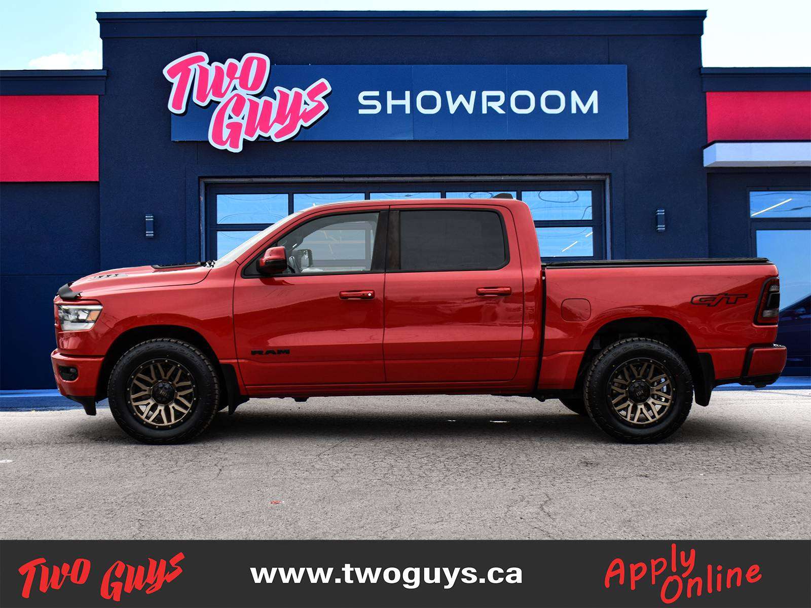 2022 RAM 1500 Crew Cab Sport 4x4 Panoroof Nav Leather Back Up Camera photo 7