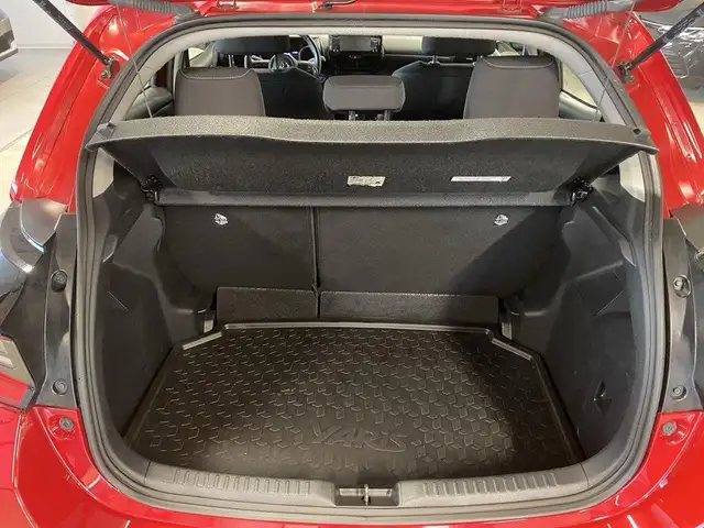 Toyota Yaris view 9
