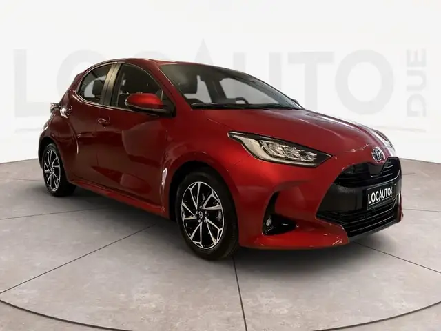 Toyota Yaris view 3