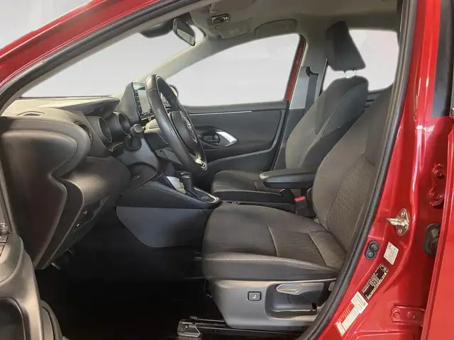 Toyota Yaris view 7