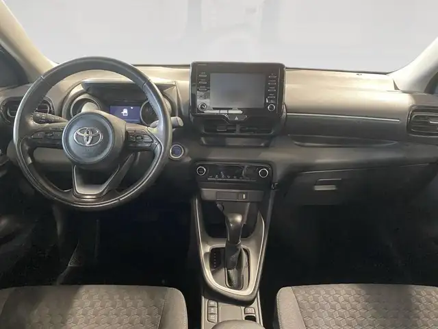 Toyota Yaris view 6