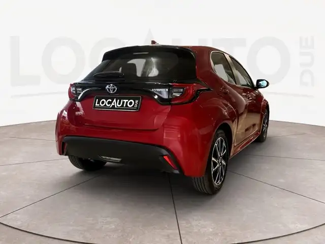 Toyota Yaris view 4