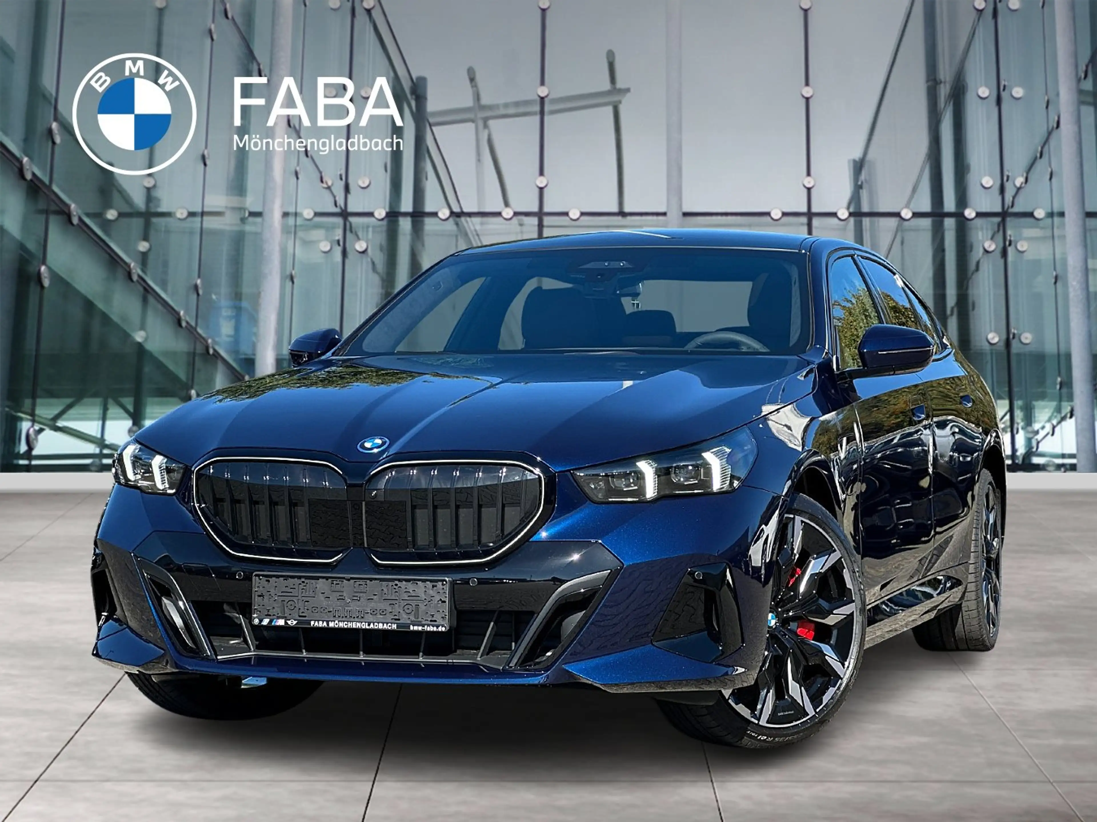 BMW 550 e xDrive Limousine M Sport Pro Head-Up DAB
