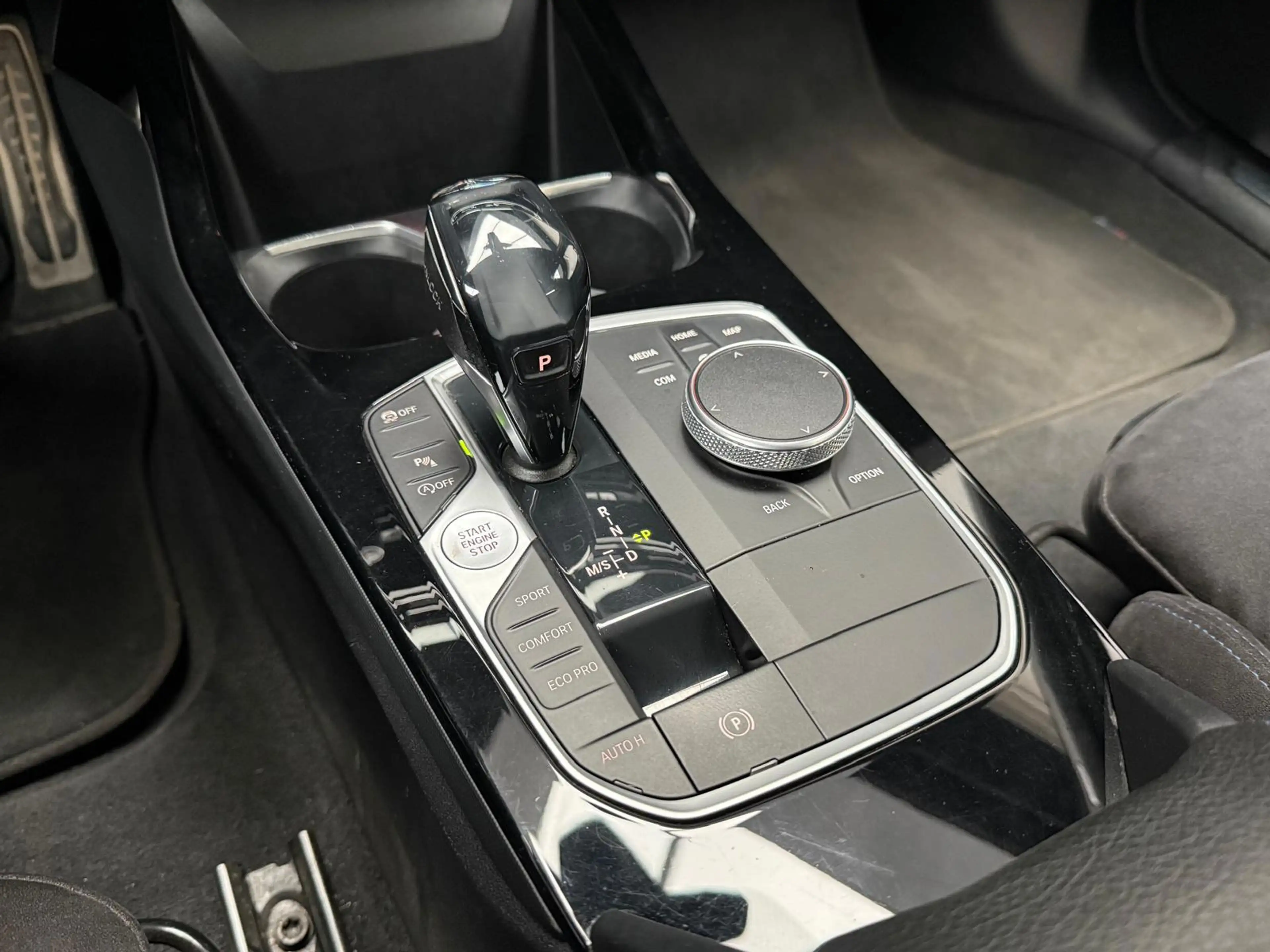 BMW 135 1-serie M135i xDrive 306 PK High Executive / APK — photo 14