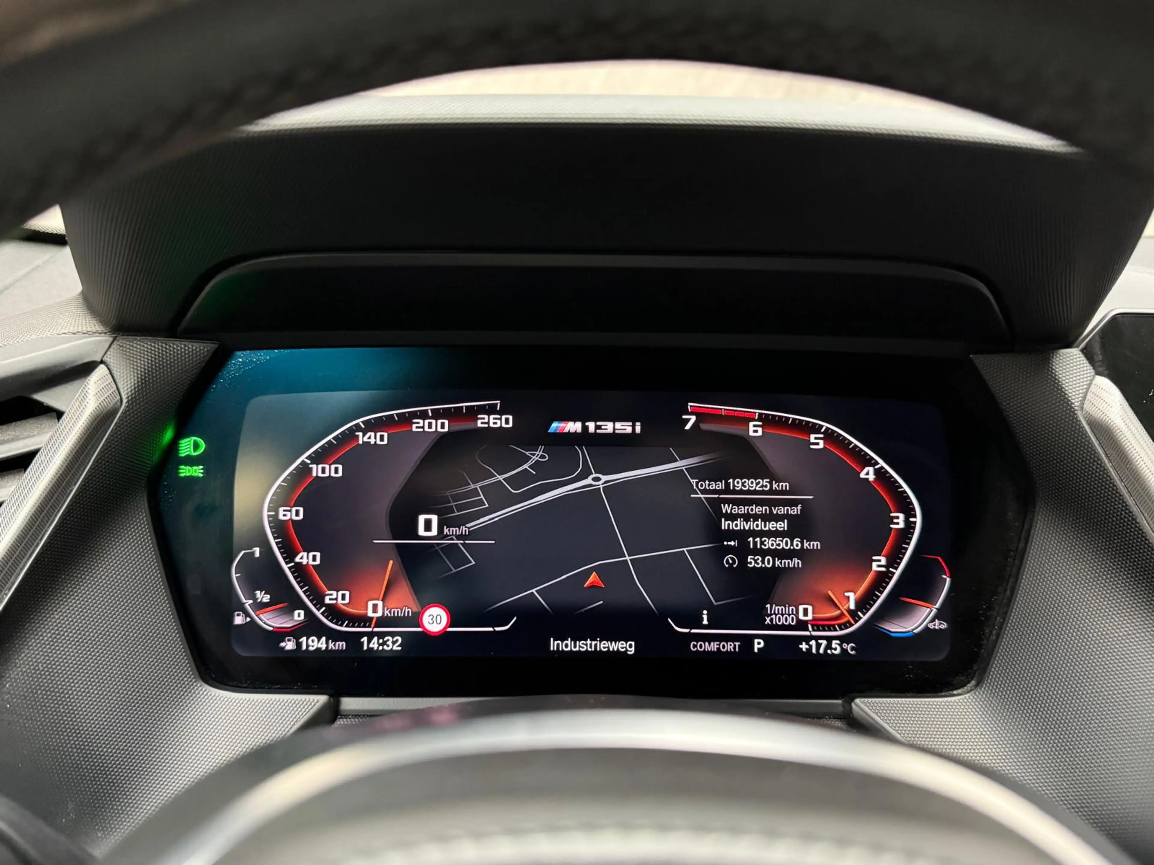BMW 135 1-serie M135i xDrive 306 PK High Executive / APK — photo 15