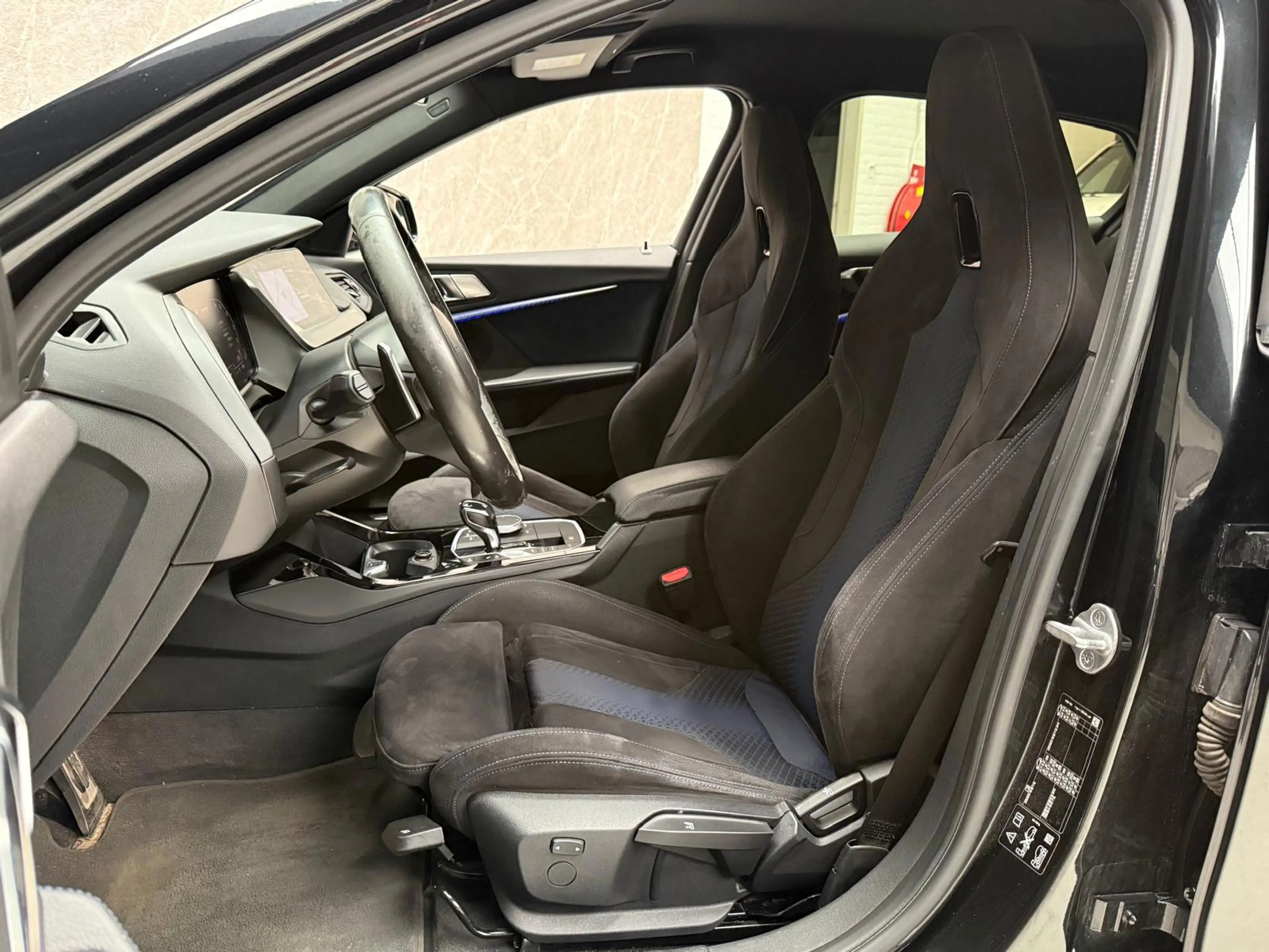 BMW 135 1-serie M135i xDrive 306 PK High Executive / APK — photo 11