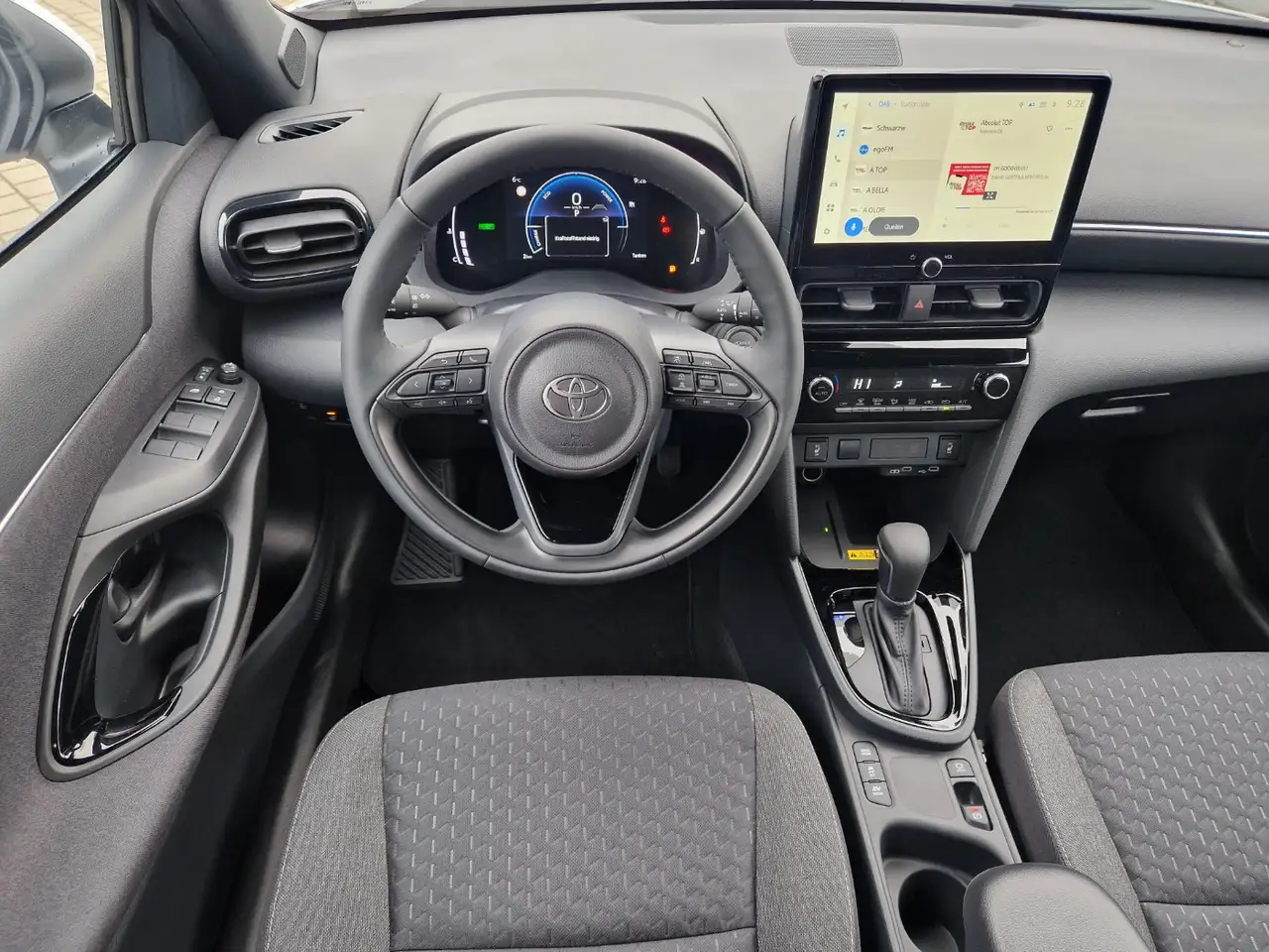 Toyota Yaris Cross 1.5 HSD Teamplayer 9