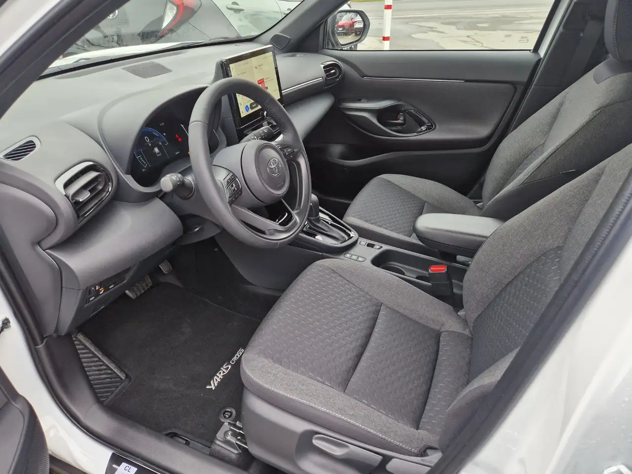 Toyota Yaris Cross 1.5 HSD Teamplayer 8