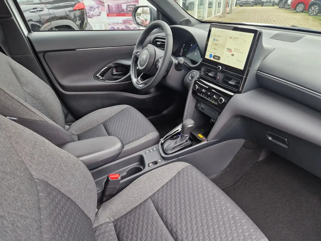 Toyota Yaris Cross 1.5 HSD Teamplayer 11