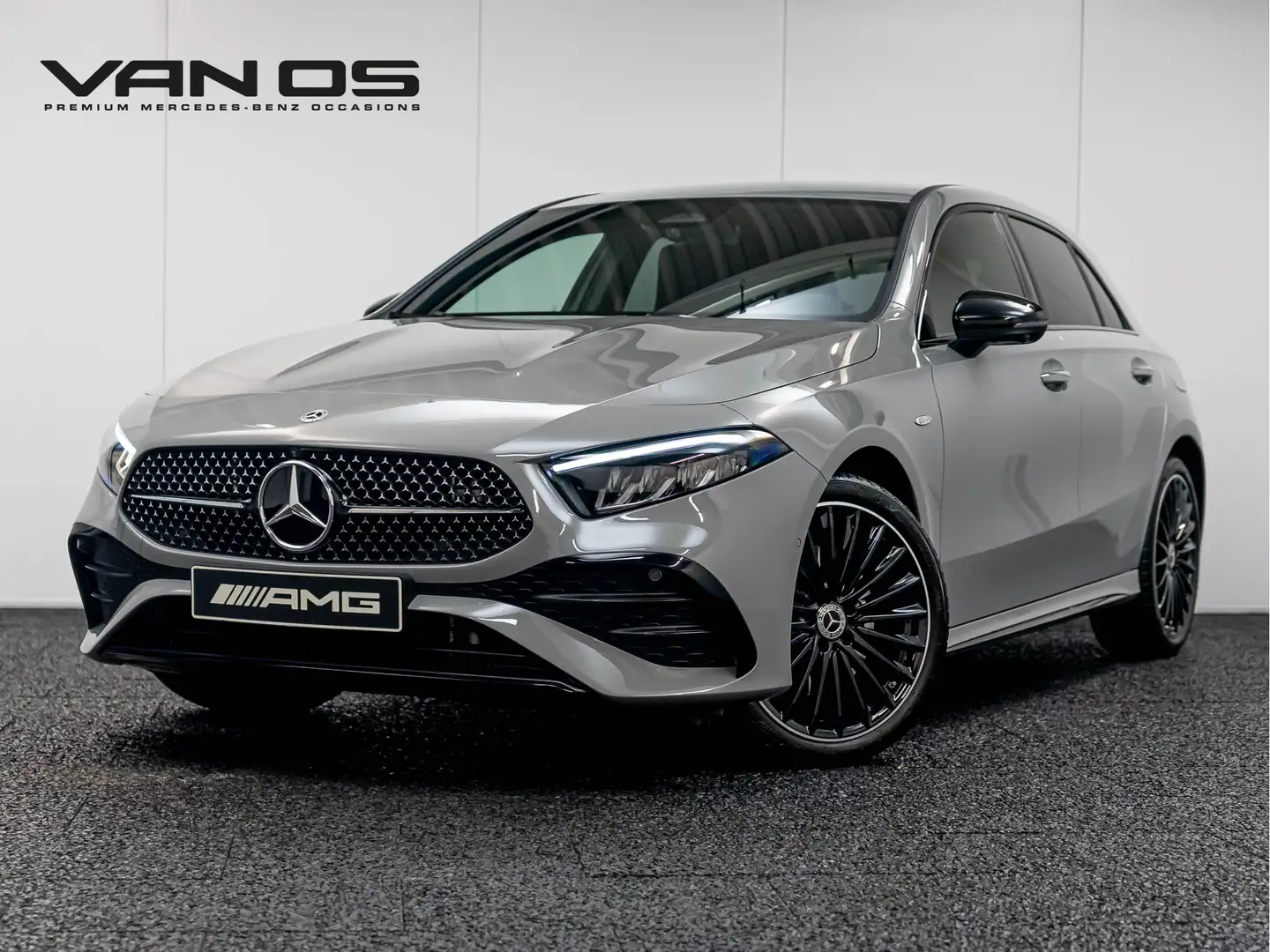 Mercedes-Benz A 250 e AMG Line | Night | Alpine Grijs | Keyless-Go | T - 1