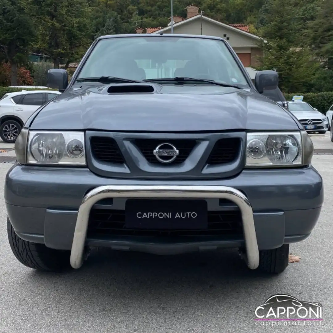 Nissan Terrano 3.0 DiT R20 4X4 Grigio - 2