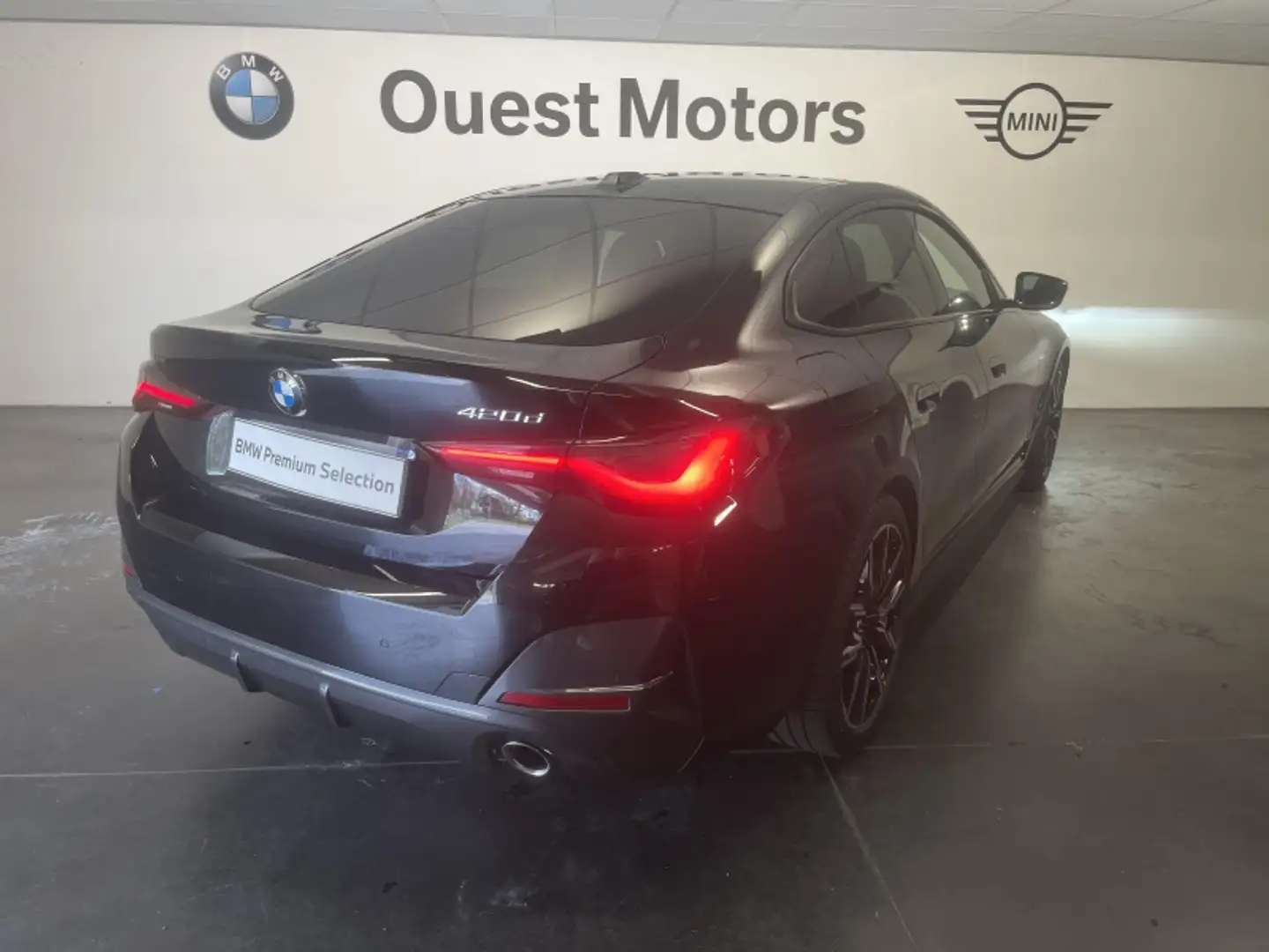BMW 420 420dA xDrive 190ch M Sport Noir - 2